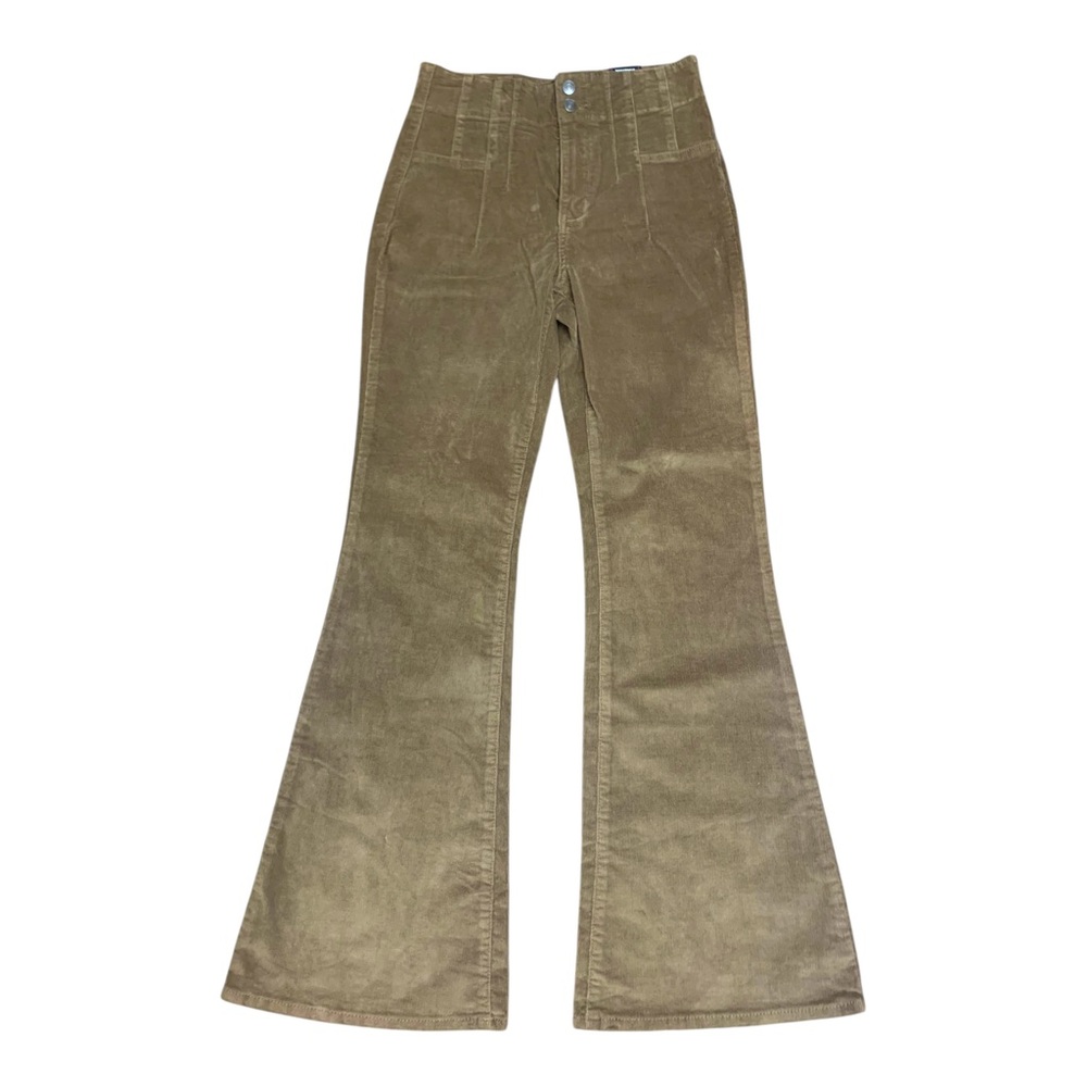 NWT No Boundaries Brown Pintuck High Rise Flare Jeans